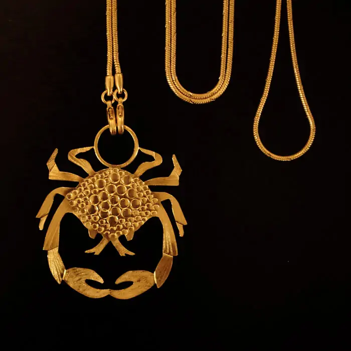Collier Crabe