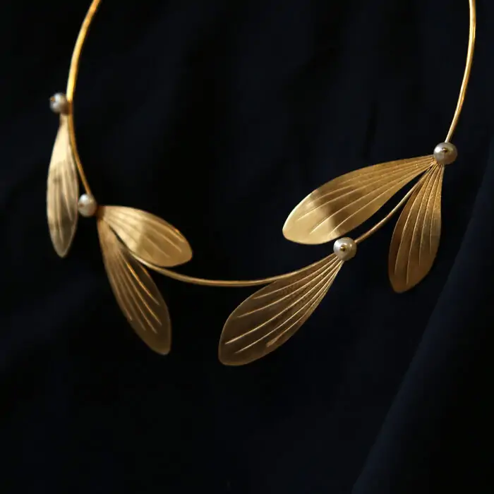 Collier Gui